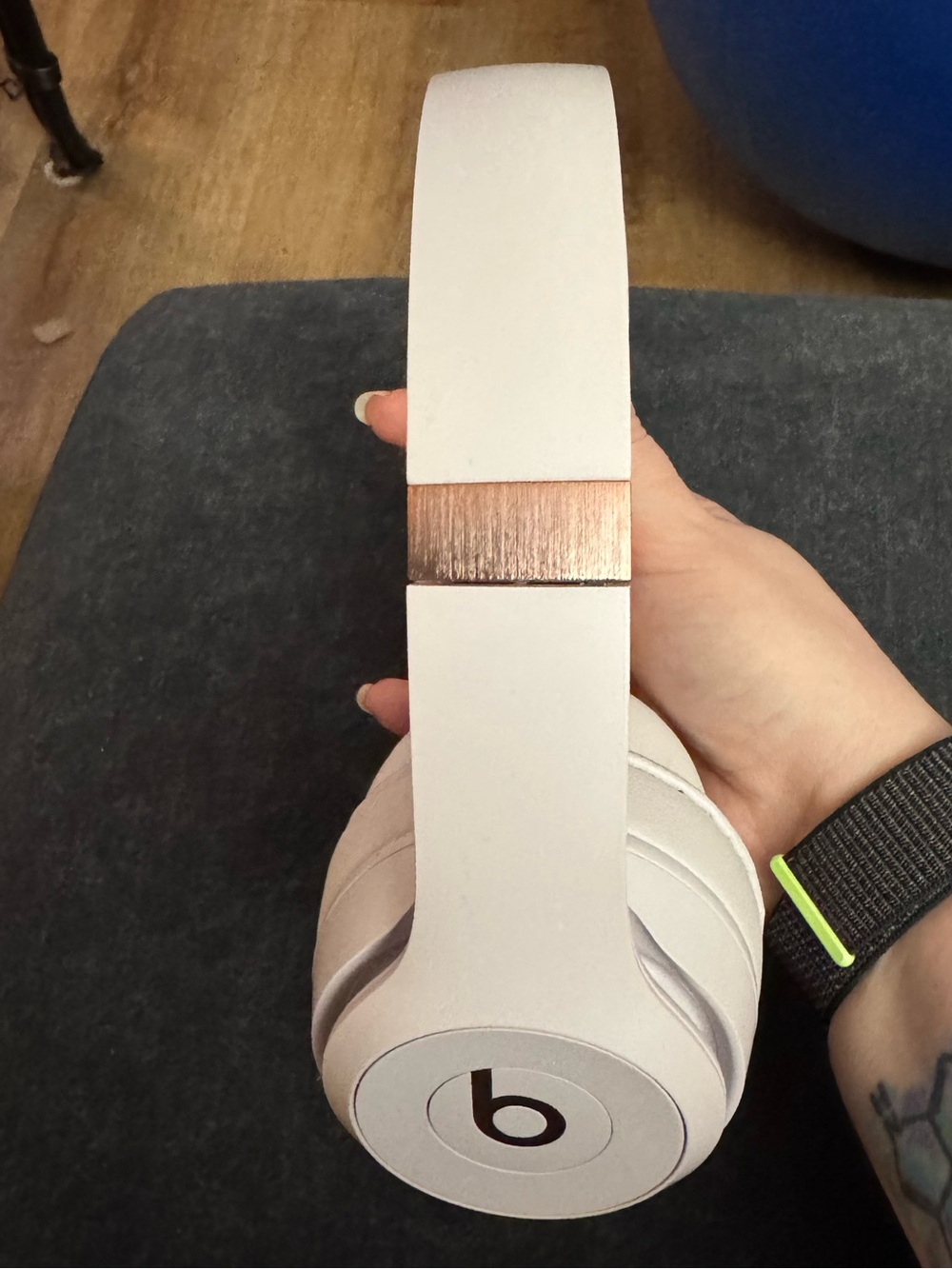 Beats by Dre Solo 4, cloud pink